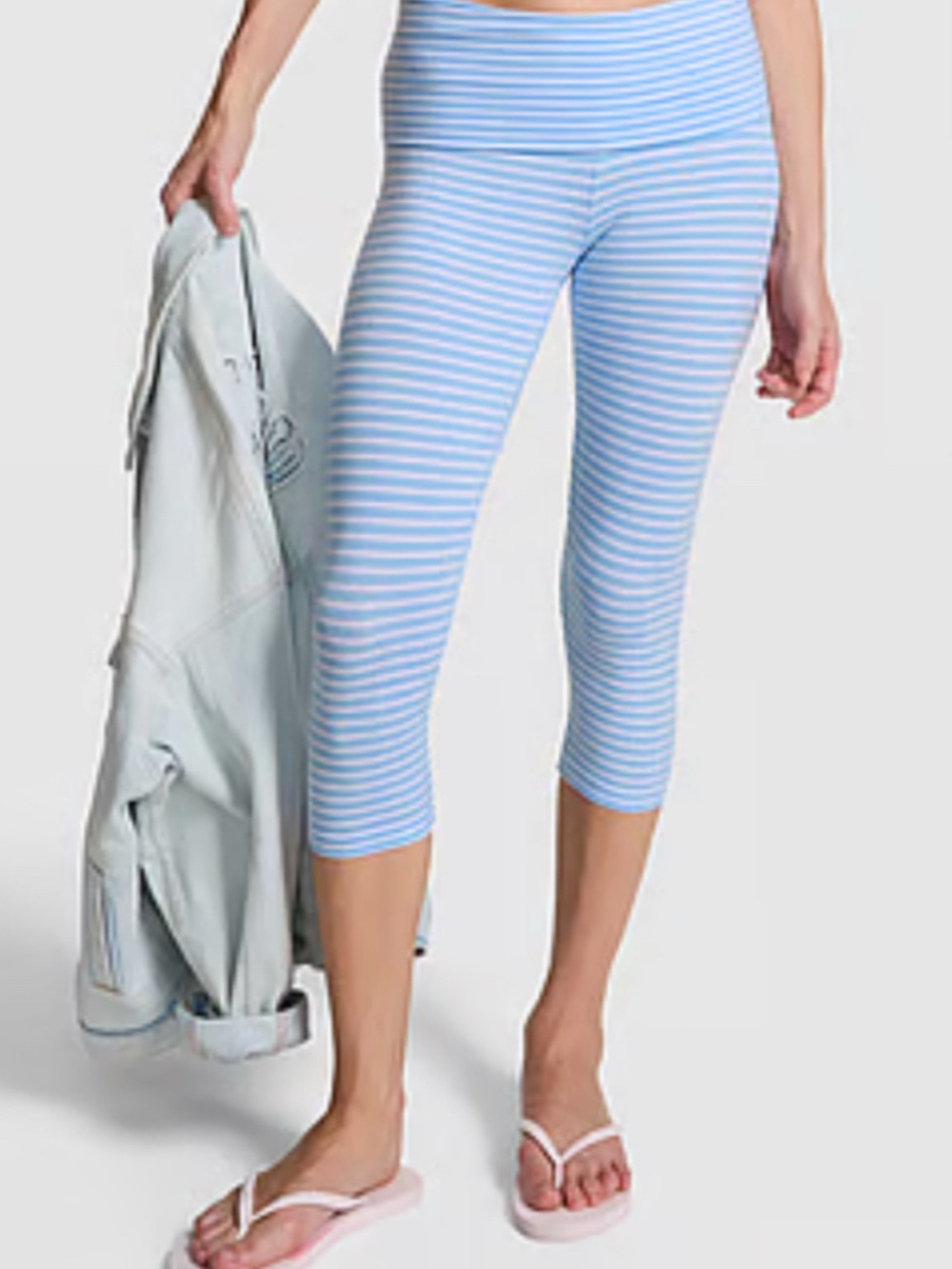 New XL Blue White Victoria’s Secret PINK Capri Leggings Striped Yoga Pants